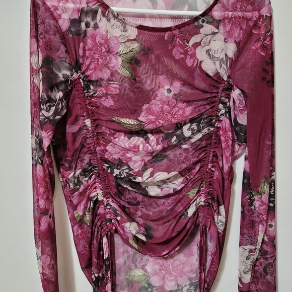 2/ $15 Sheer adjustable ruched top - Picture 1 of 4